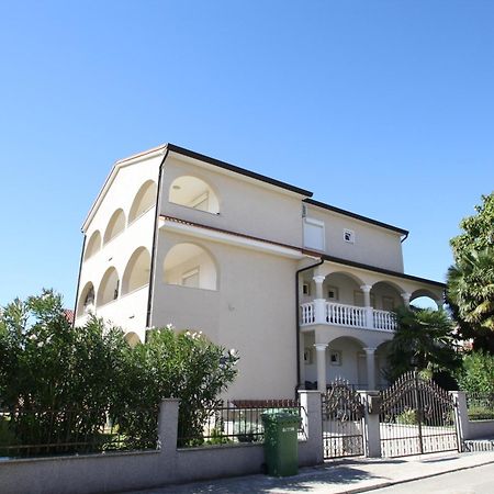 Apartments Rose Πόρετς Εξωτερικό φωτογραφία