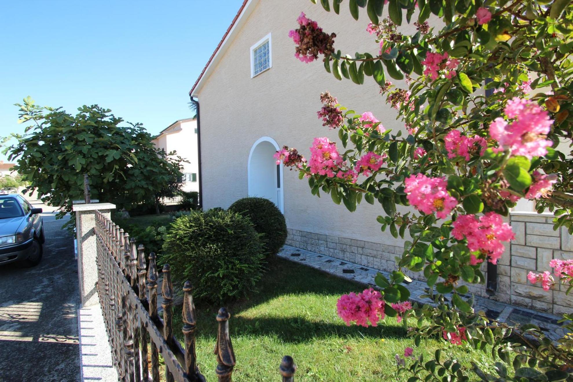 Apartments Rose Πόρετς Εξωτερικό φωτογραφία