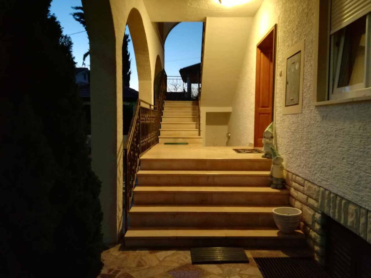 Apartments Rose Πόρετς Εξωτερικό φωτογραφία