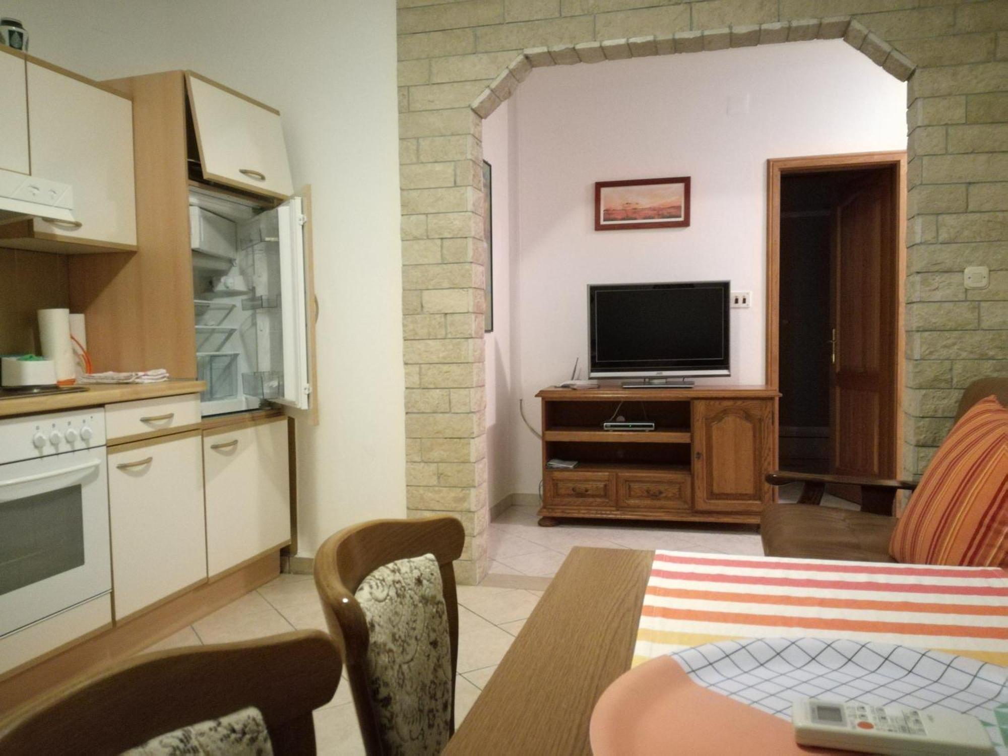 Apartments Rose Πόρετς Εξωτερικό φωτογραφία